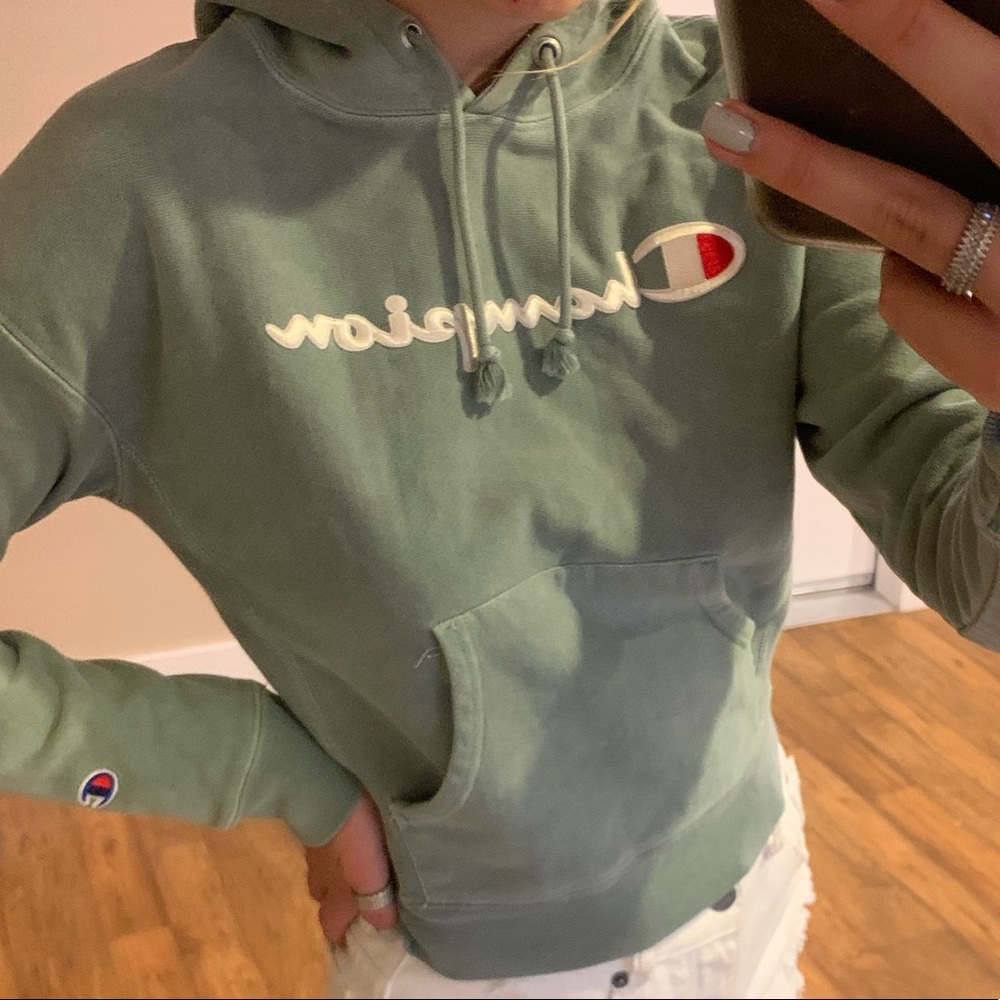 Champion cropped hoodie